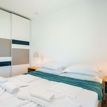 Magnolia Luxury Apartments ฟาลาซาร์นา ภายนอก รูปภาพ
