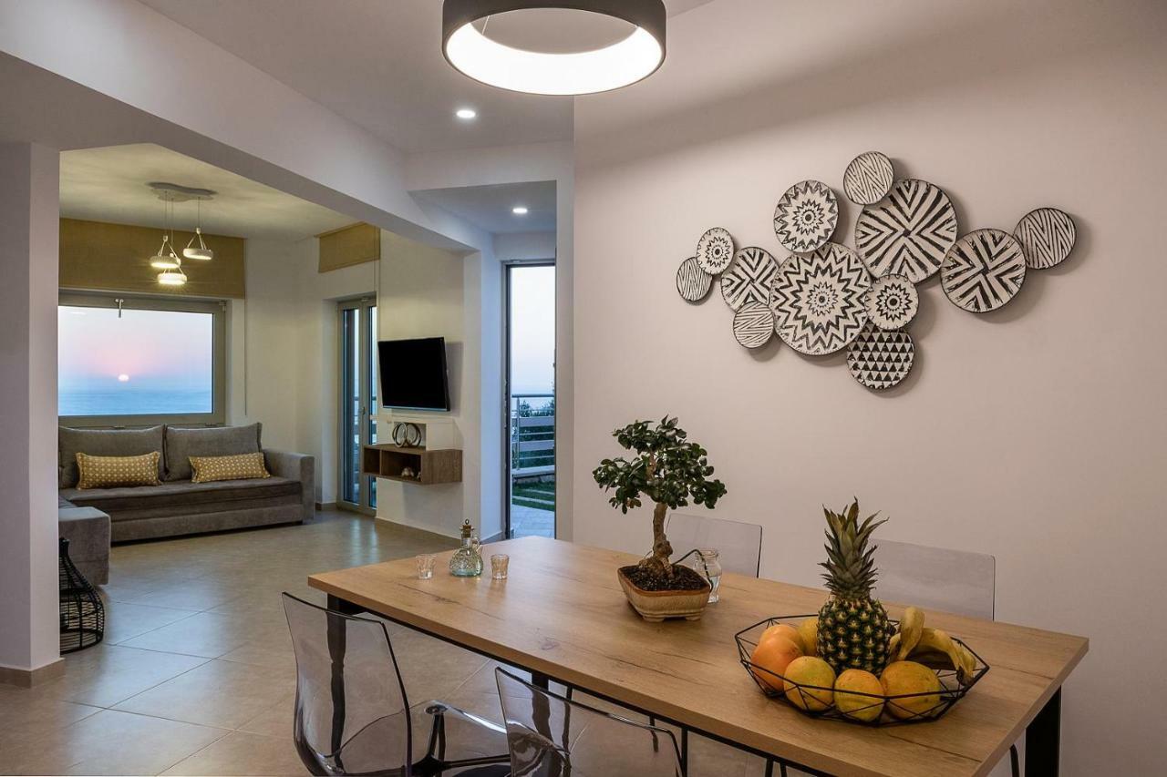 Magnolia Luxury Apartments ฟาลาซาร์นา ภายนอก รูปภาพ